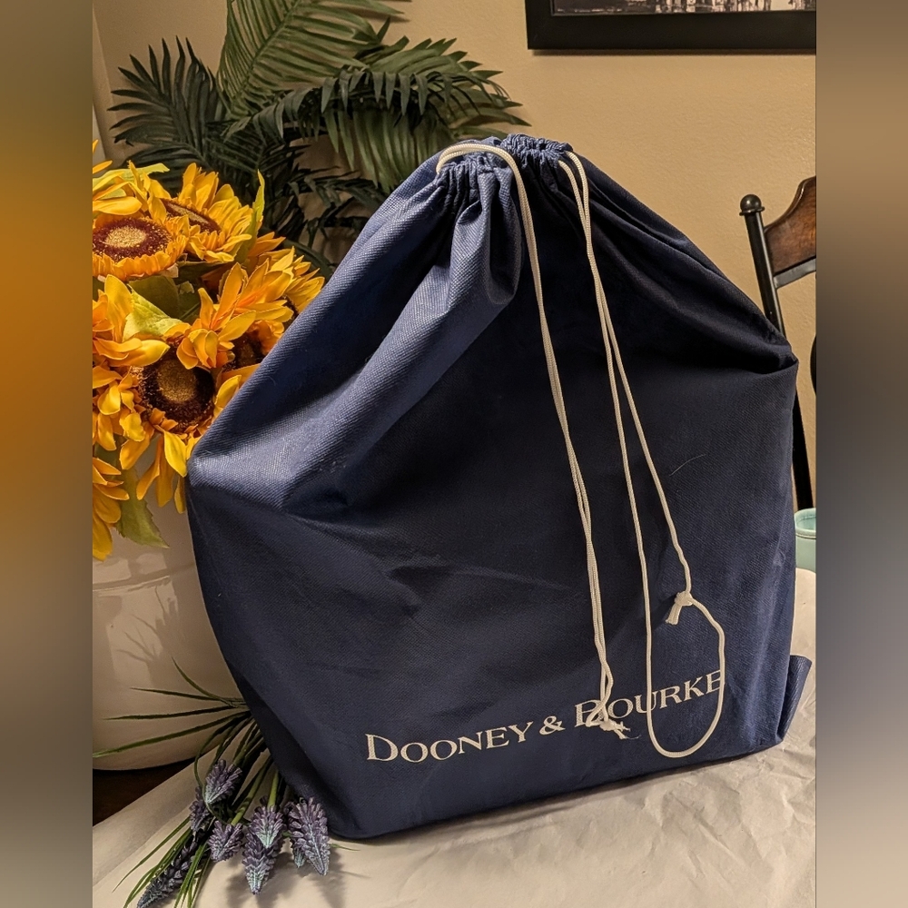 Dooney and Bourke Sena Shopper Tote in SEA FOAM - NWT - Picture 11 of 12